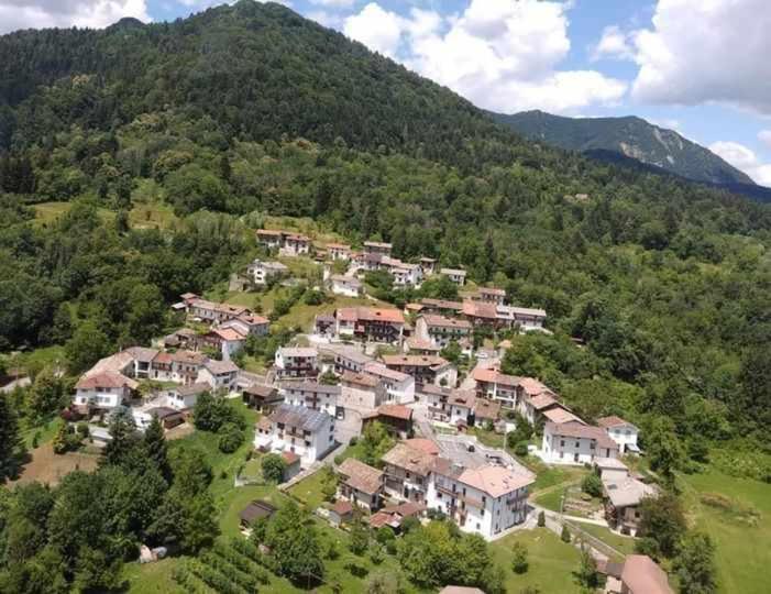 Casa Vacanze Il Bearc Feltrone Eksteriør bilde